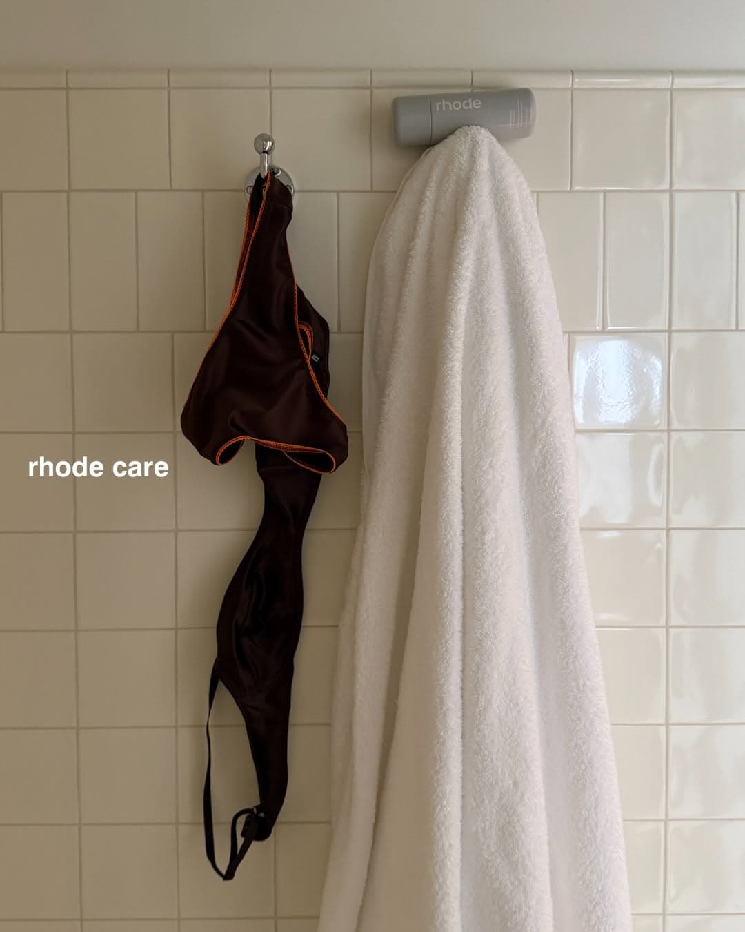 The Rhode Care Reset: @elinwarn’s Skin-Smoothing Ritual for Busy Days