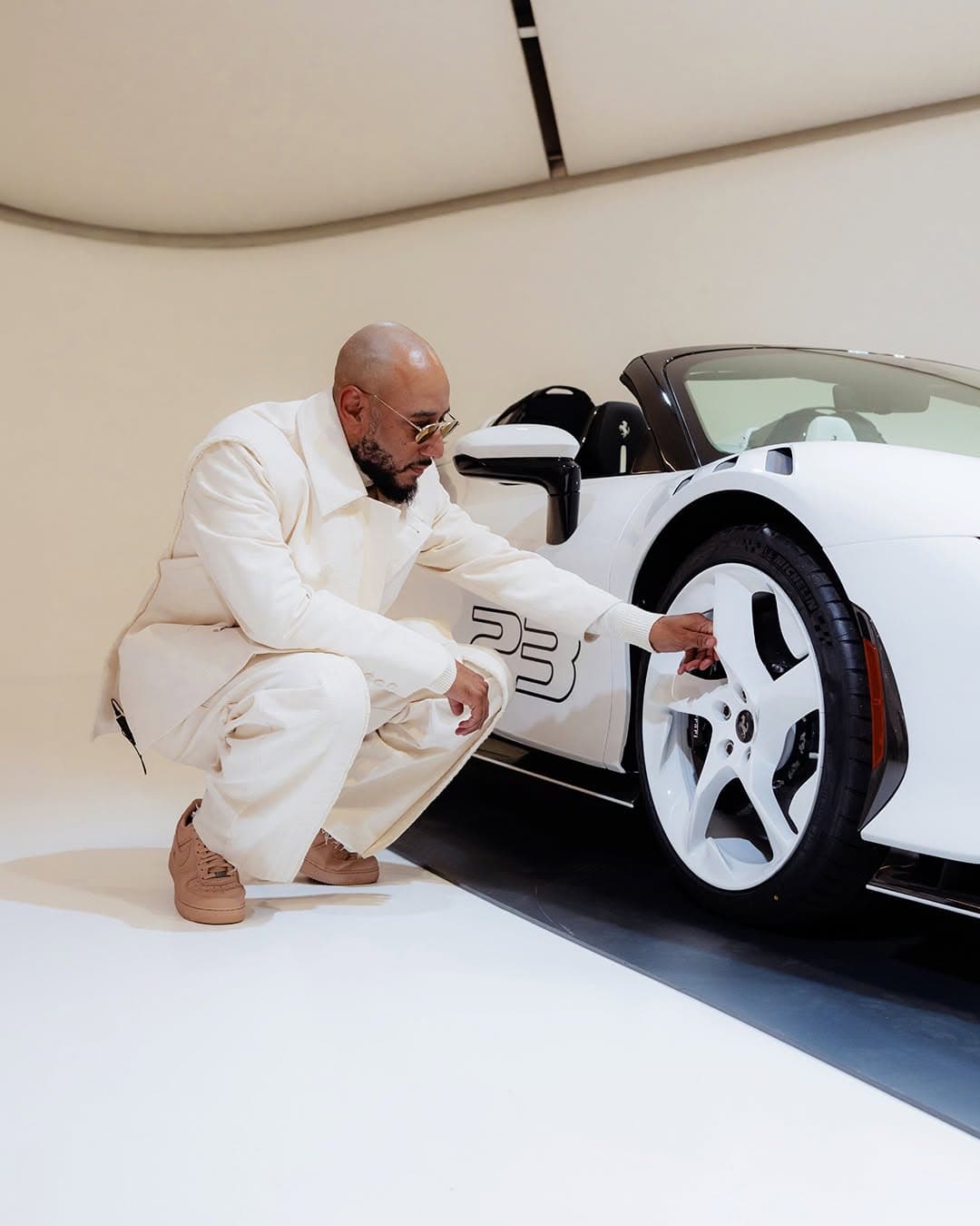 A First Look at the Ferrari SF90 XX Spider, Where Modena Turns Desire Into Museum Light