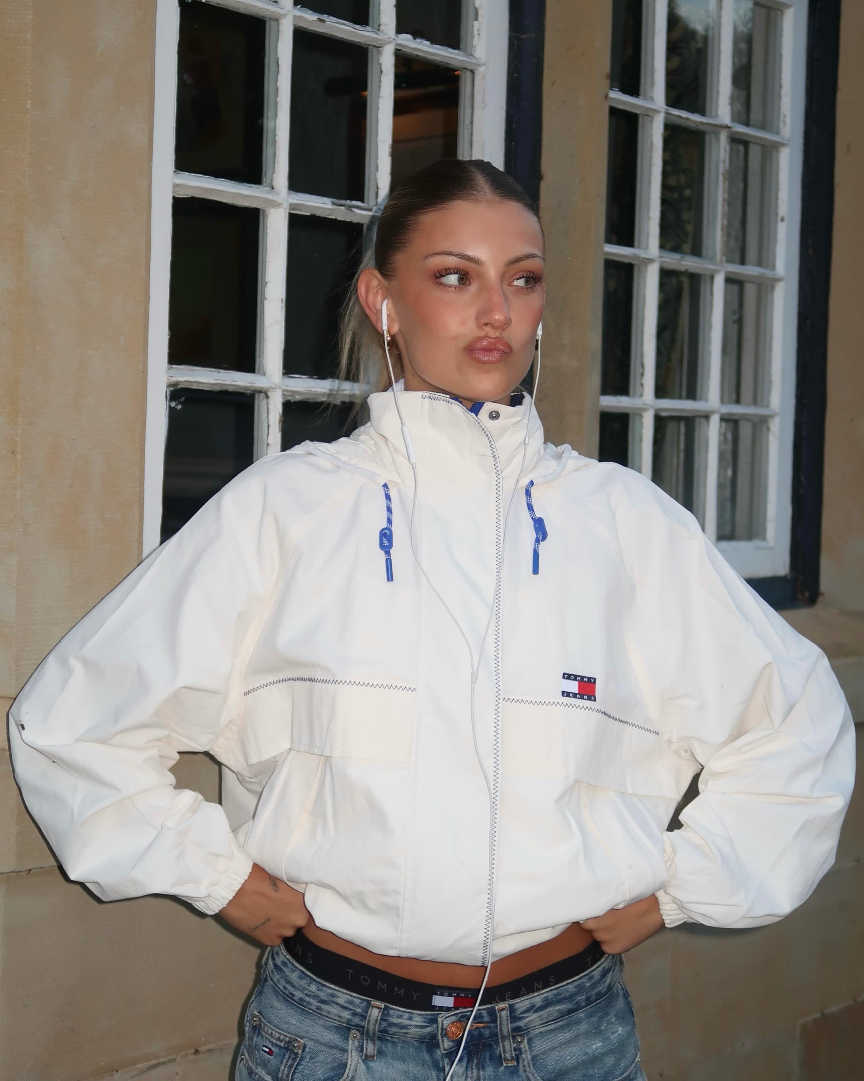 The City Uniform, Recut: Tommy Jeans Summer ’26 and the Return of Easy Cool