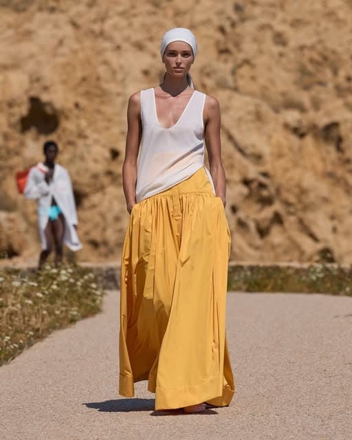 Jacquemus “Le Bonheur” Looks, Up Close: Sunlit Precision and the Poetry of Ease