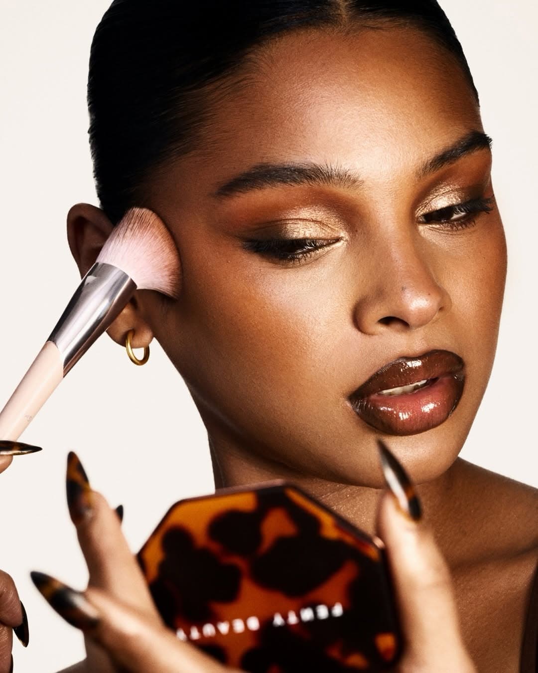 Fenty’s Sun Stalk’r Souffle Is the Bronzer for People Who Hate Fussy Makeup