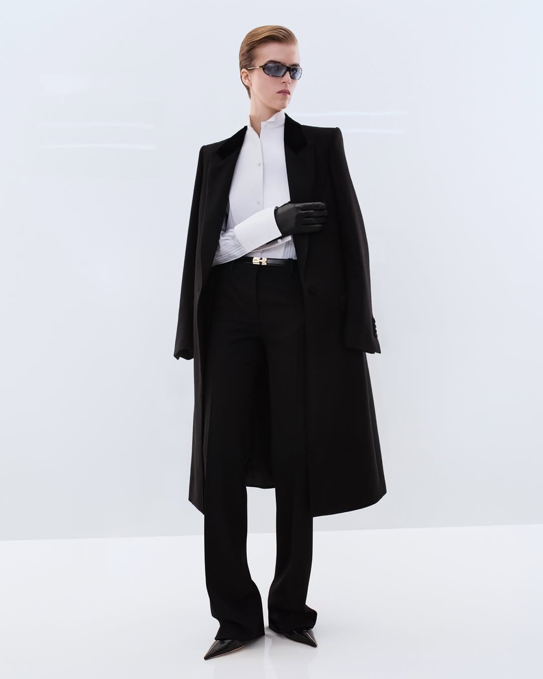 Haider Ackermann’s TOM FORD Pre Autumn Winter 26 Is a Lesson in Control