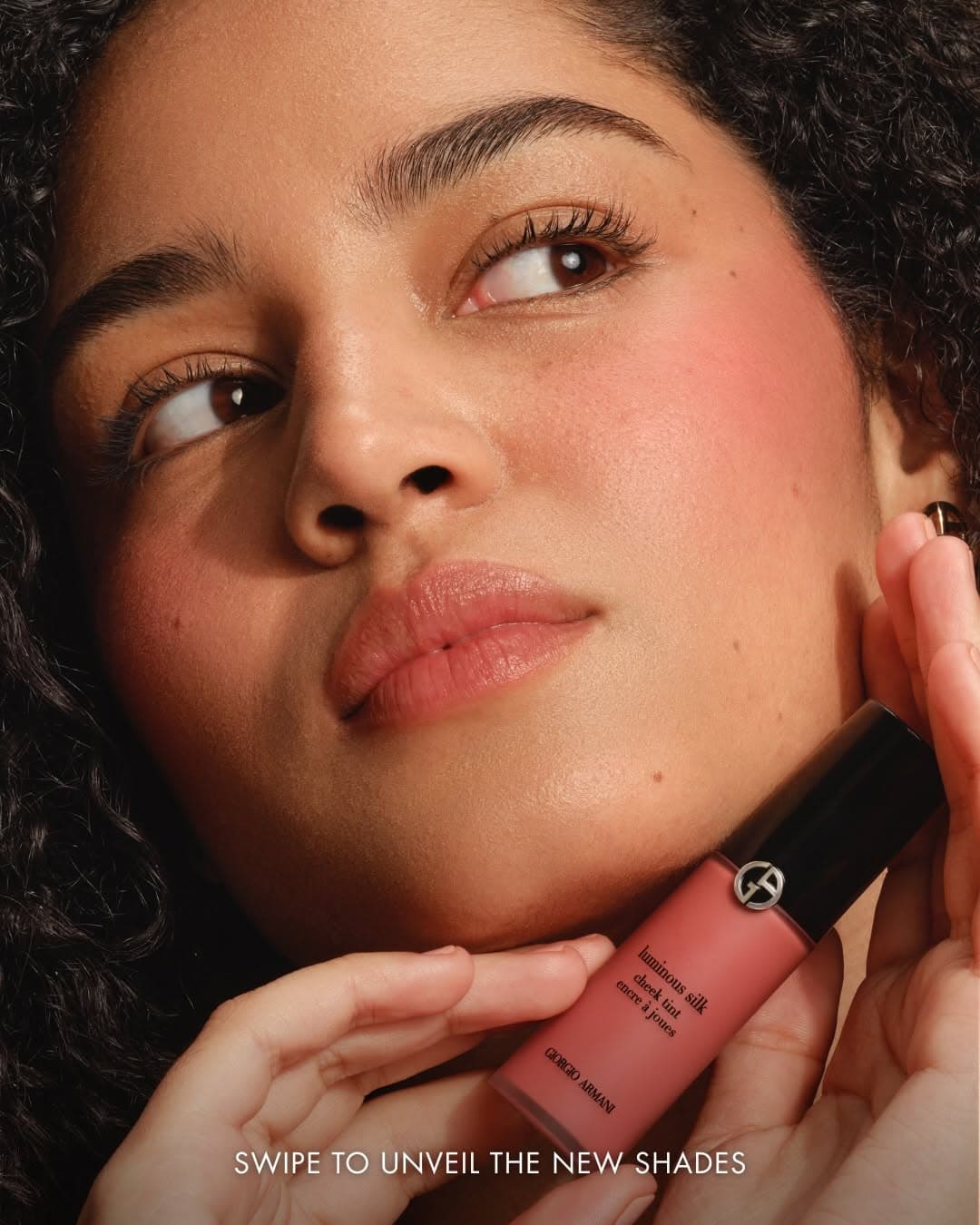 Armani’s Luminous Silk Cheek Tint Expands, and the Finish Debate Gets Personal